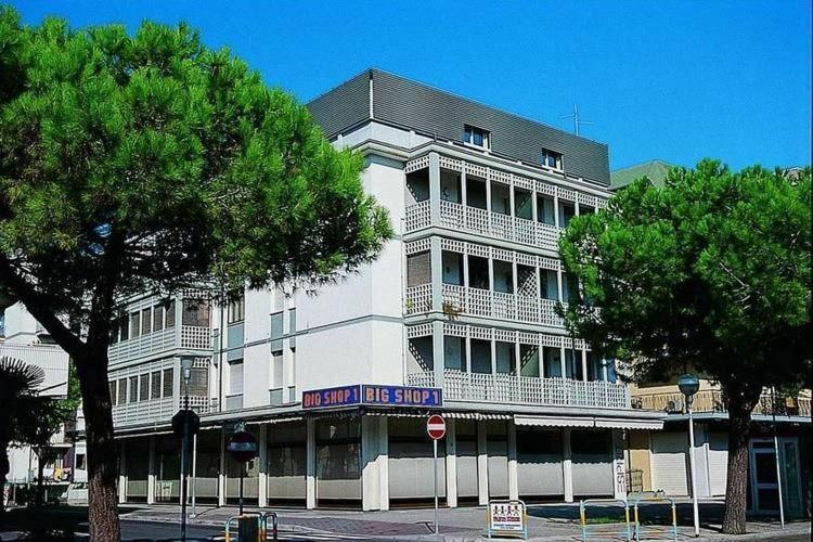 Hotel San Carlo 利尼亚诺萨比亚多罗 外观 照片